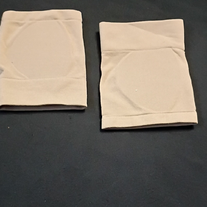 Beige Feet Pads